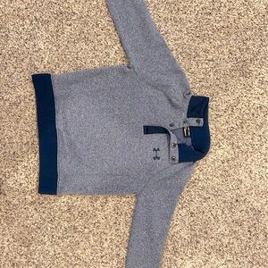 Boys XS Blue Under Armour Cold Gear Sweater